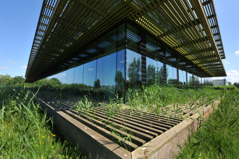 Buitenkant van het NIOO-KNAW gebouw