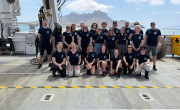 Teamfoto PHYVIR aan boord