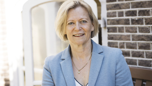 Adriana Esmeijer
